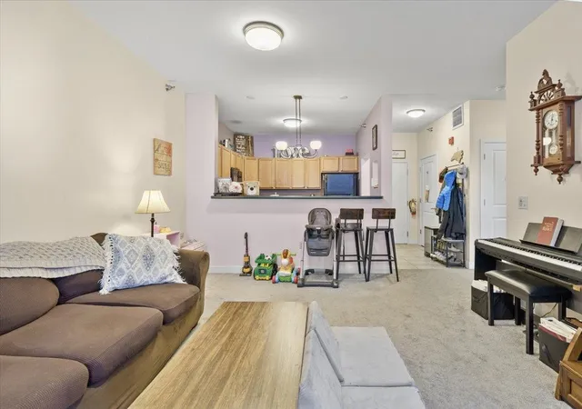 5th image of 370 Farrell St #306, South Burlington, VT 05403 | MLS# 5086705