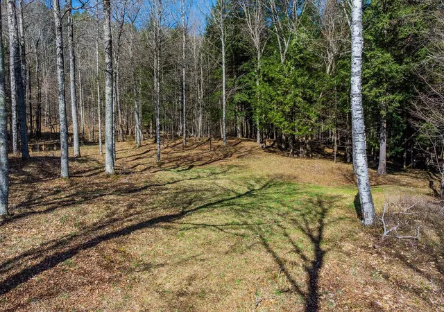 5th image of 334 Log Cabin Dr, Pomfret, VT 05067 | MLS# 5086707
