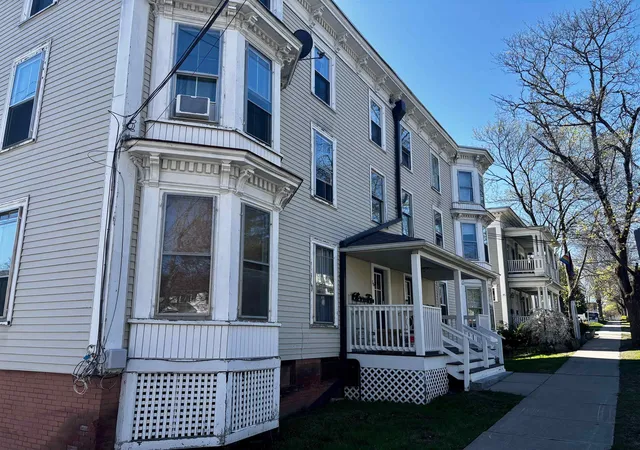 5th image of 16-18 Cushing St, Dover, NH 03820 | MLS# 5086708