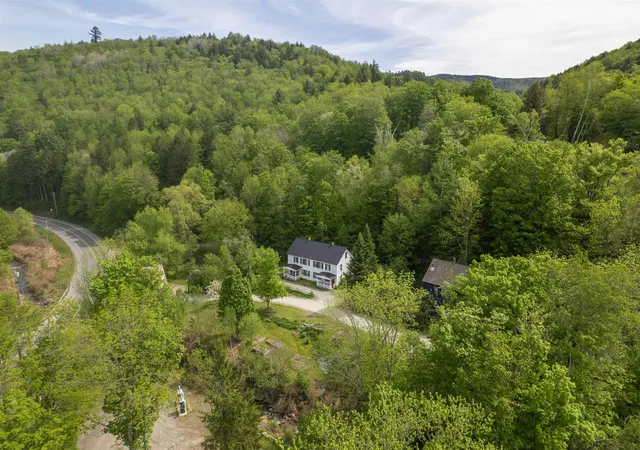 Homes for sale in Rochester, VT | 37 Robinson Ave, Rochester, VT 05767 | MLS# 5086713