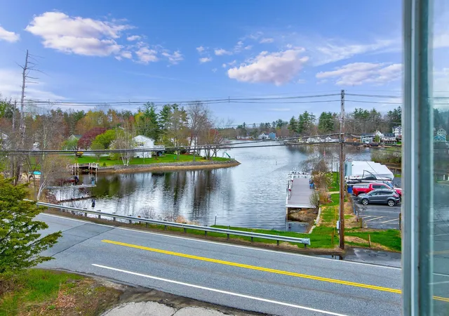 4th image of 338 N Main St, Salem, NH 03079 | MLS# 5086773