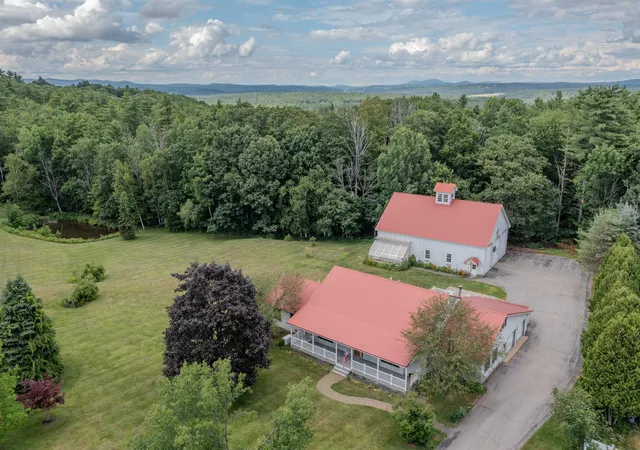 Photo 1 of Single family home for sale at 25 Oak Hill Dr, Loudon, NH 03307 | MLS# 5086849 | Listing updated on 2026-08-03