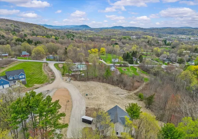 4th image of 8 Theresa Wy, Hinesburg, VT 05461 | MLS# 5086870