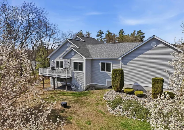 Homes for sale in Windham, NH | 31 Gordon Mountain Rd, Windham, NH 03087 | MLS# 5086944