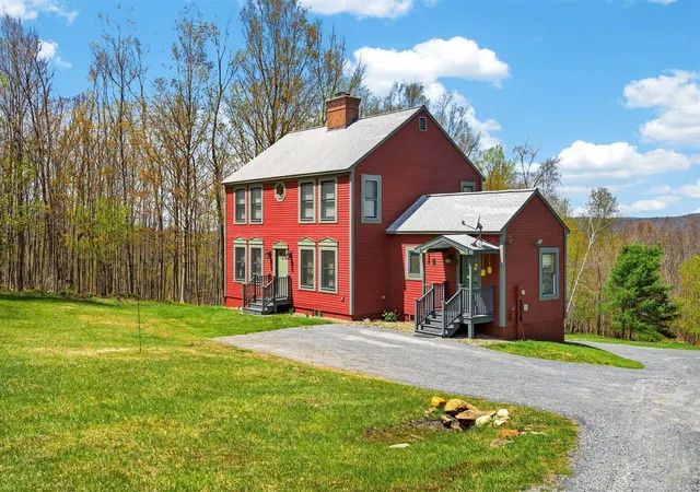 Homes for sale in Pownal, VT | 142 Schenkar Rd, Pownal, VT 05261 | MLS# 5087002