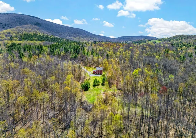 Homes for sale in Pownal, VT | 142 Schenkar Rd, Pownal, VT 05261 | MLS# 5087002