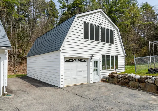 Homes for sale in Gilsum, NH | 849 Route 10 Rd, Gilsum, NH 03448 | MLS# 5087088