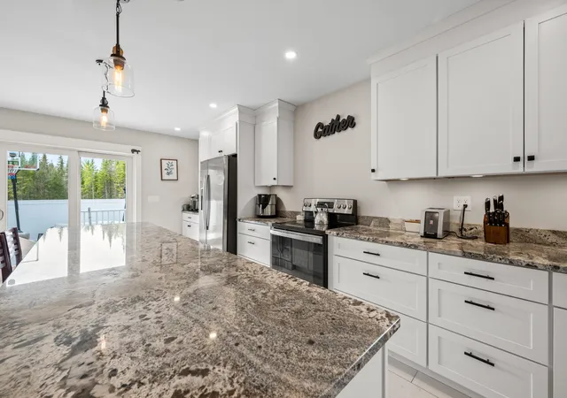 Photo 4 of Single family home for sale at 101 Hill Rd, Dummer, NH 03588 | MLS# 5087101 | Listing updated on 2026-09-10