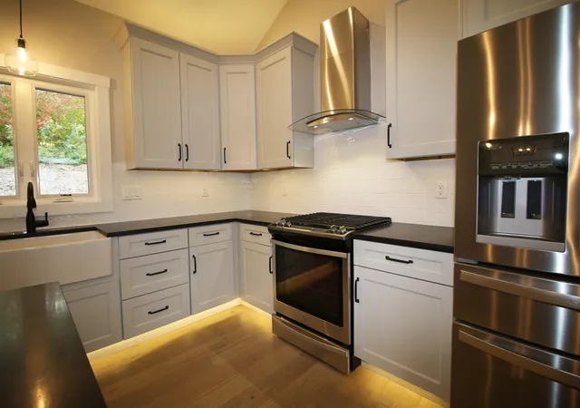 Photo 3 of Condo for sale at 433 Dawn Ct #18, Suncook, NH 03275 | MLS# 5087105 | Listing updated on 2026-05-06