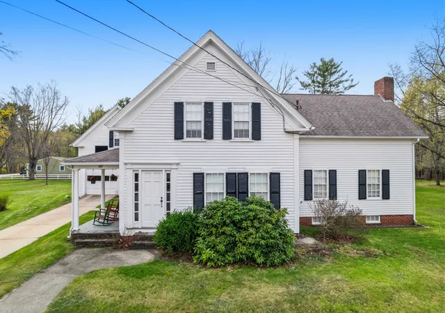 5th image of 567 Main St, Sanford, ME 04083 | MLS# 5087111