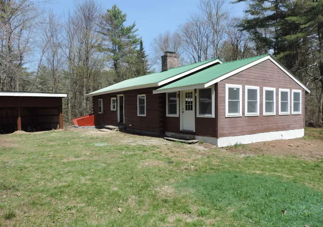 Homes for sale in Washington, NH | 37 Symonds Ln, Washington, NH 03280 | MLS# 5087128