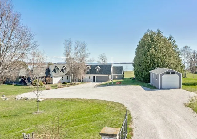 4th image of 431 Mcgregor Pt, Alburgh, VT 05440 | MLS# 5087147