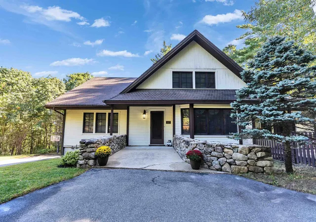 5th image of 107 Fresh Pond Ln, Brookline, NH 03033 | MLS# 5087216