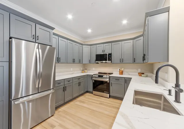 1st image of 10100 S Willow St #211, Manchester, NH 03103 | MLS# 5087380
