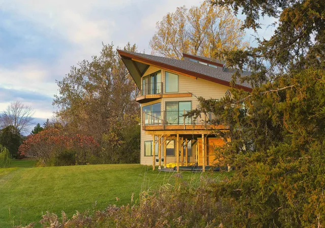 4th image of 86 Twon Line Rd, South Hero, VT 05486 | MLS# 5087393