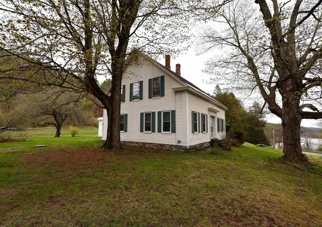 Homes for sale in Hartford, VT | 1015 Route 14, Hartford, VT 05047 | MLS# 5087473