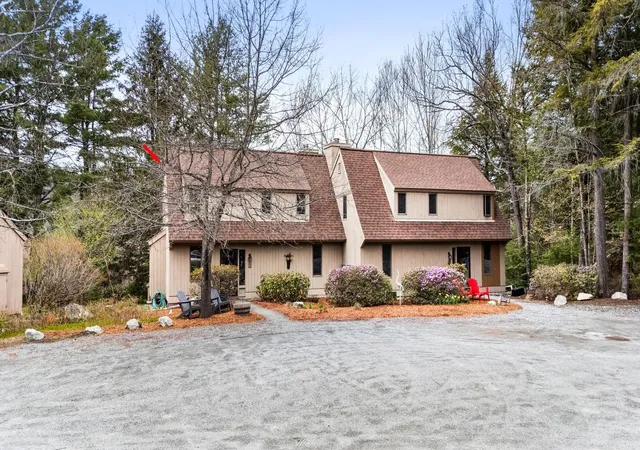 Homes for sale in Grantham, NH | 5 Pleasant Dr, Grantham, NH 03753 | MLS# 5087497