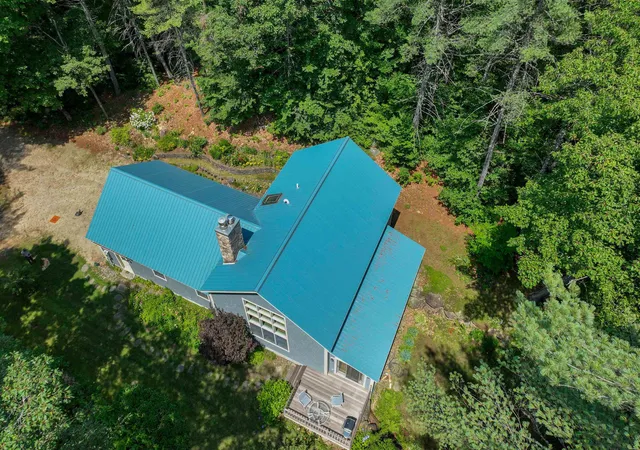 2nd image of 898 Bunker Hill Rd, Tamworth, NH 03883 | MLS# 5087500