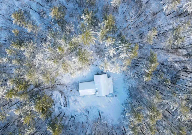 4th image of 898 Bunker Hill Rd, Tamworth, NH 03883 | MLS# 5087500