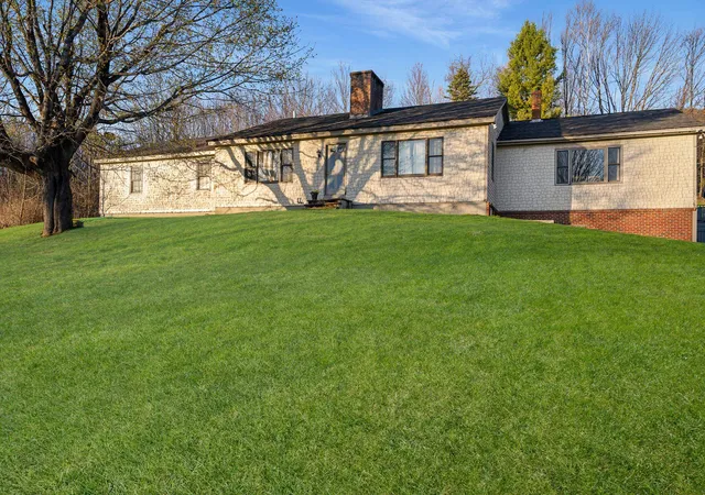 4th image of 68 Rowell Rd, Lancaster, NH 03584 | MLS# 5087584