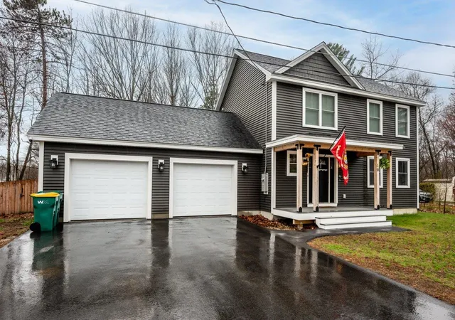 2nd image of 10 Coleman St, Rochester, NH 03867 | MLS# 5087665