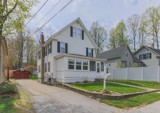 Homes for sale in Meredith, NH | 135 Main St, Meredith, NH 03253 | MLS# 5087706