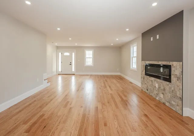 5th image of 53+53A Bagdad Rd, Durham, NH 03824 | MLS# 5087711