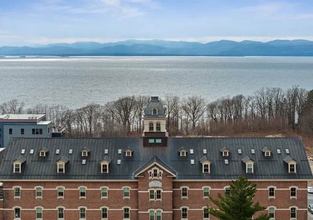4th image of 375 North Ave #503, Burlington, VT 05401 | MLS# 5087757