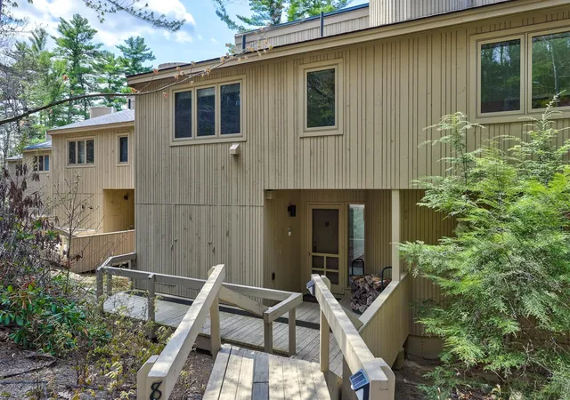 4th image of 28 Birch Woods Ln #8, Conway, NH 03860 | MLS# 5087763