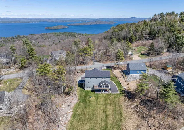 Homes for sale in Gilford, NH | 216 Mountain Dr, Gilford, NH 03249 | MLS# 5087782