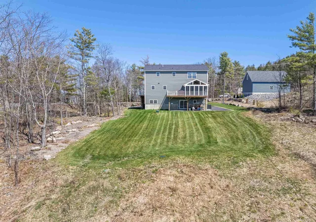 Homes for sale in Gilford, NH | 216 Mountain Dr, Gilford, NH 03249 | MLS# 5087782