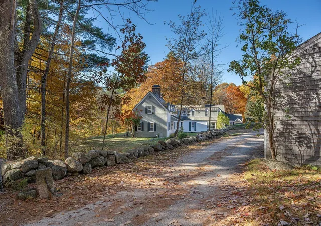 Photo 3 of Sale Pending at 521 Washington Hill Rd, Chocorua, NH 03817 | MLS# 5087804 | Listing updated on 2026-10-06