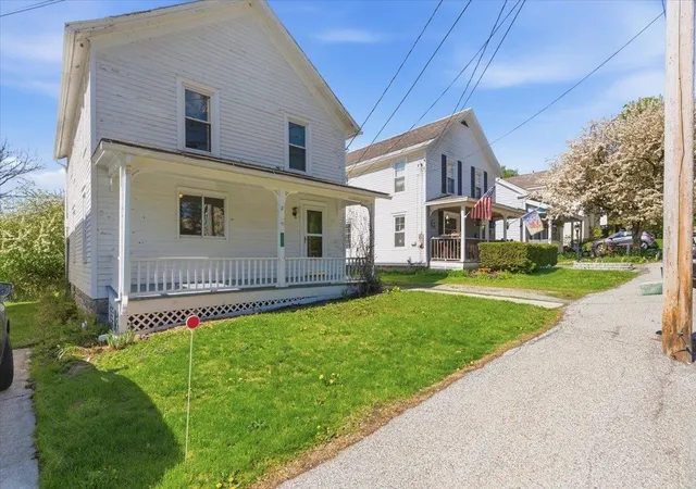 Photo 1 of Single family home for sale at 8 West St, Bennington, VT 05201 | MLS# 5087836 | Listing updated on 2026-09-11