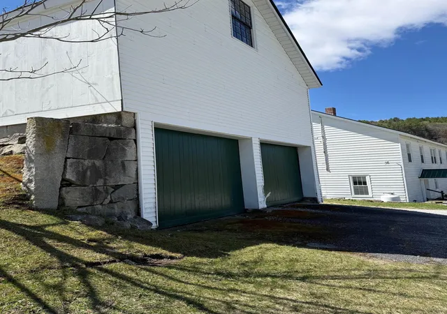 4th image of 374 Corinth-Topsham Rd, Topsham, VT 05076 | MLS# 5087839