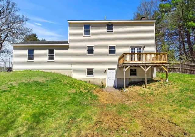 Photo 3 of Single family home for sale at 11 Jennifer Ln, Weare, NH 03281 | MLS# 5087863 | Listing updated on 2026-09-21