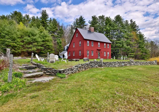 Photo 1 of Mansion for sale at 1302 Popple Dungeon Rd, Chester, VT 05143 | MLS# 5087874 | Listing updated on 2026-09-18