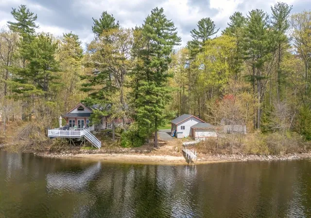 1st image of 21 Hinds Ln, Pelham, NH 03076 | MLS# 5087915