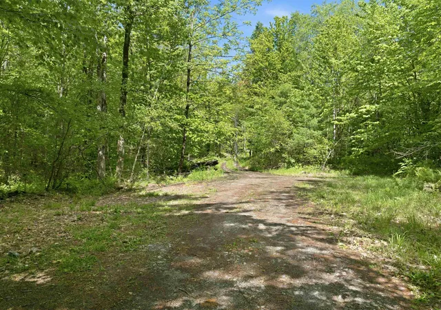 Homes for sale in Meredith, NH | 20 Fortsalong Rd, Meredith, NH 03253 | MLS# 5087922
