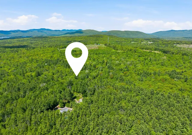 Homes for sale in Meredith, NH | 20 Fortsalong Rd, Meredith, NH 03253 | MLS# 5087922