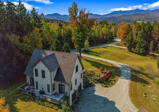 Photo 3 of Single family home for sale at 577 Elmore Mountain Rd, Stowe, VT 05672 | MLS# 5087940 | Listing updated on 2026-05-18