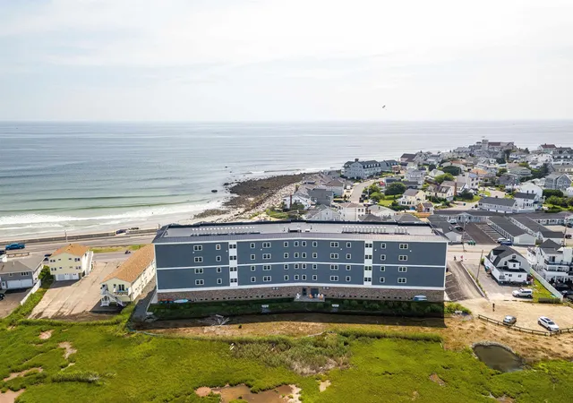 3rd image of 535 Ocean Blvd #402, Hampton, NH 03842 | MLS# 5087949