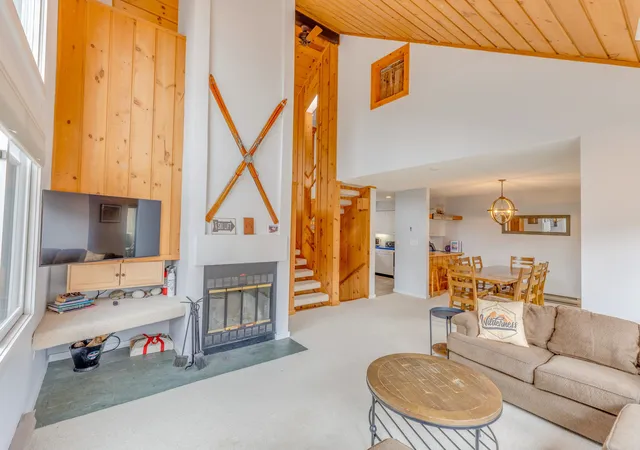 2nd image of 8 Highwood Rd #Unit 2, Lincoln, NH 03251 | MLS# 5087969