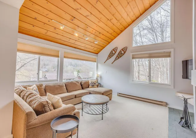 Photo 3 of Townhouse for sale at 8 Highwood Rd #Unit 2, Lincoln, NH 03251 | MLS# 5087969 | Listing updated on 2026-08-23