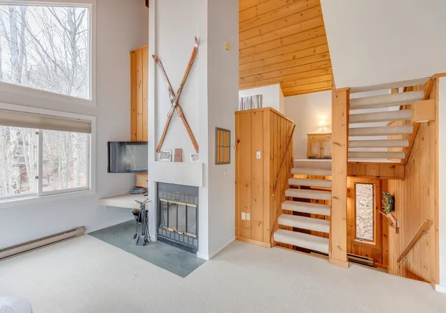 Photo 3 of Townhouse for sale at 8 Highwood Rd #Unit 2, Lincoln, NH 03251 | MLS# 5087969 | Listing updated on 2026-10-02