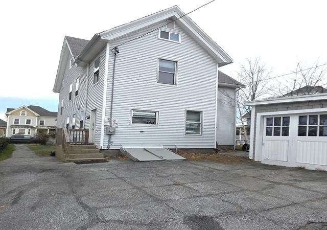 19th image of 729 Pine St, Manchester, NH 03104 | MLS# 5087978