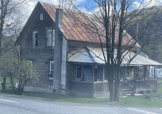 Photo 3 of Single family home for sale at 9 North St, Randolph, VT 05060 | MLS# 5088017 | Listing updated on 2026-08-03