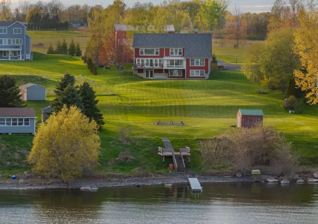 Photo 3 of Single family home for sale at 14 Turtle Bay Ln, South Hero, VT 05486 | MLS# 5088034 | Listing updated on 2026-08-31