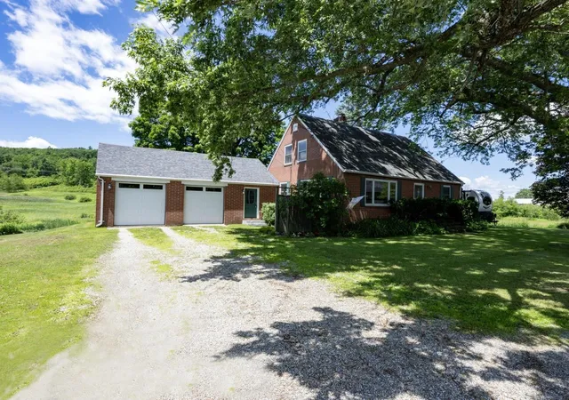Photo 1 of Single family home for sale at 5506 St George Rd, Williston, VT 05495 | MLS# 5088087 | Listing updated on 2026-09-08