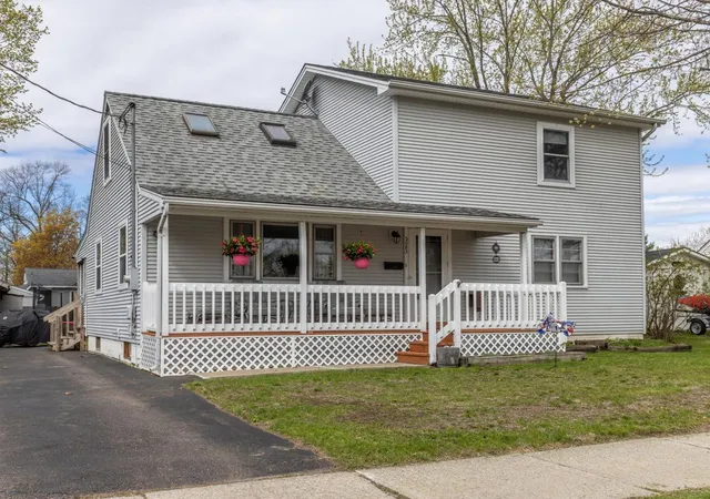 1st image of 2083 North Ave, Burlington, VT 05408 | MLS# 5088173