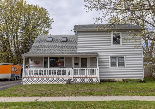 36th image of 2083 North Ave, Burlington, VT 05408 | MLS# 5088173